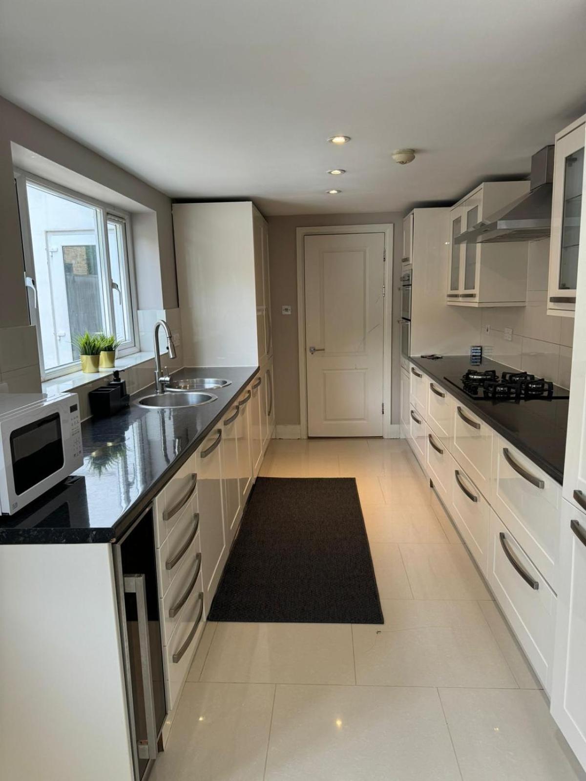 Brentford Guest Rooms Zewnętrze zdjęcie