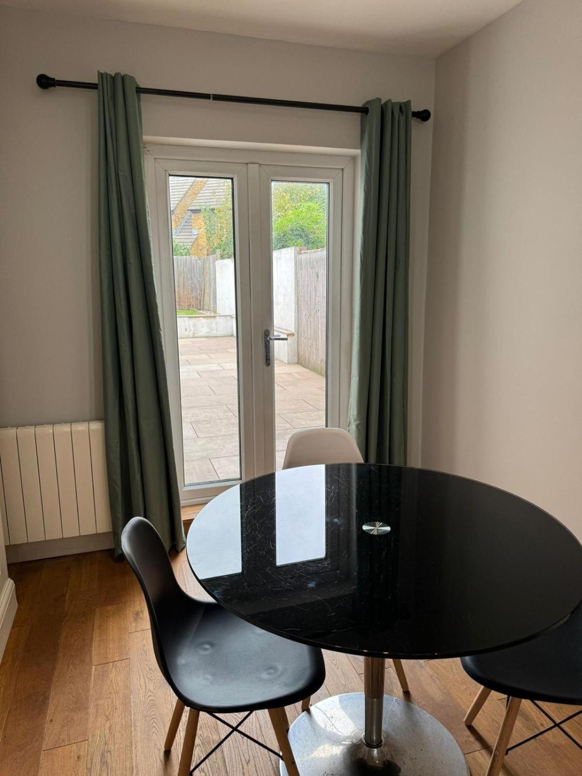 Brentford Guest Rooms Zewnętrze zdjęcie